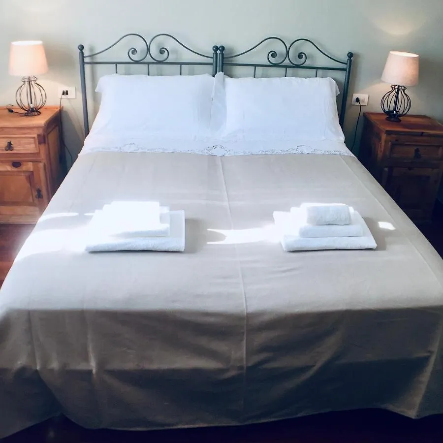 Locanda Del Sale Affittacamere Soglio  Italie